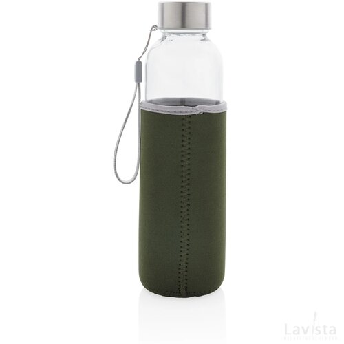 Glazen fles met neopreen hoes groen