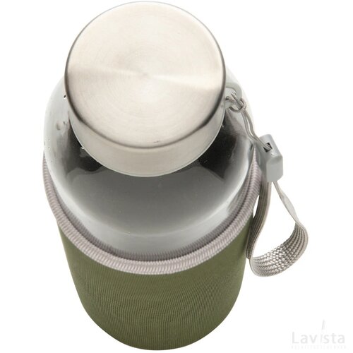 Glazen fles met neopreen hoes groen